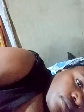 Snapshot of sexybigboobz chatting on 11/17/25, 01:09 sexybigboobz online show from 11/17/25, 01:09