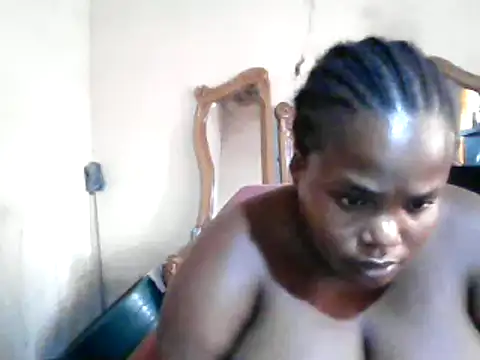 Snapshot of sexybigboobz chatting on 03/19/25, 01:29 sexybigboobz online show from 03/19/25, 01:29