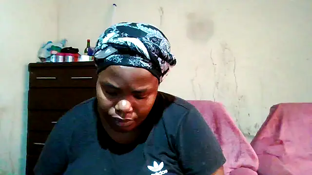 Snapshot of sexybigboobz chatting on 11/26/25, 06:35 sexybigboobz online show from 11/26/25, 06:35