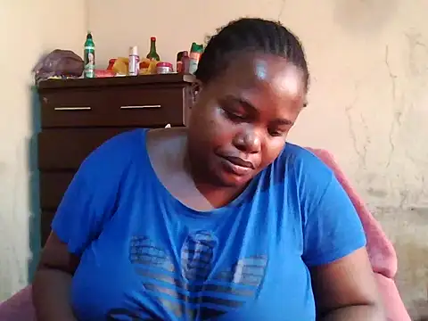 Snapshot of sexybigboobz chatting on 03/22/26, 06:04 sexybigboobz online show from 03/22/26, 06:04