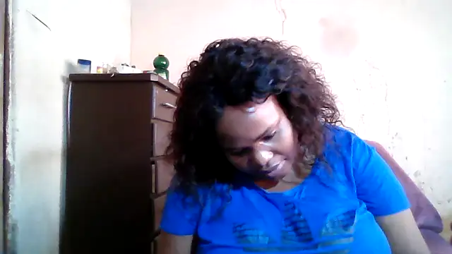 Snapshot of sexybigboobz chatting on 09/10/25, 07:07 sexybigboobz online show from 09/10/25, 07:07