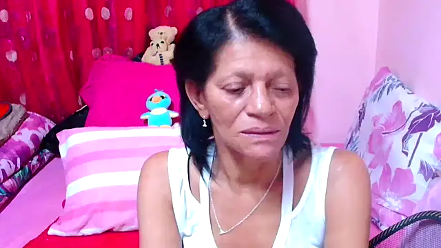 SLUTTYROXY online show from 10/28/25, 06:40