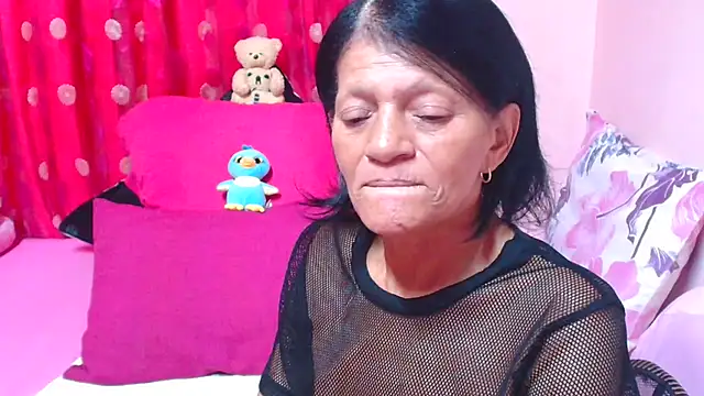 SLUTTYROXY online show from 03/31/26, 08:44