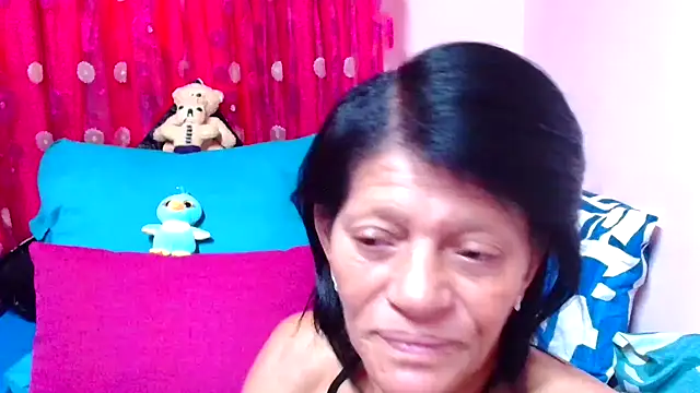 SLUTTYROXY online show from 10/25/25, 05:39