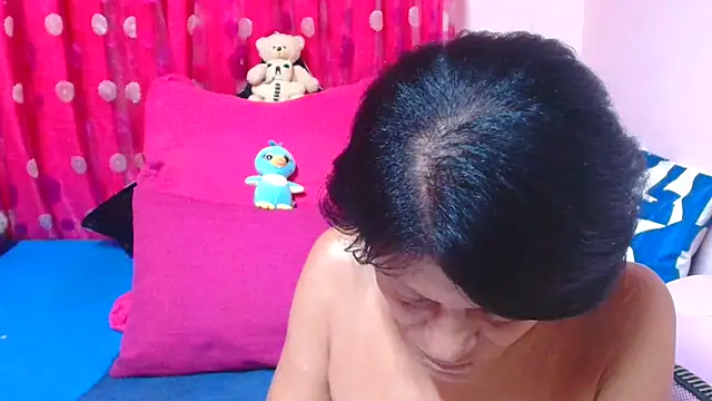 SLUTTYROXY online show from 03/10/26, 10:14