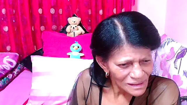 SLUTTYROXY online show from 11/05/25, 06:44