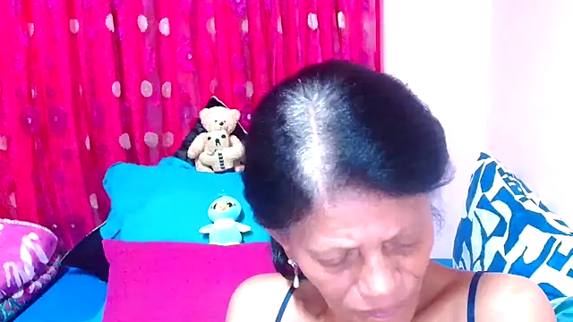 SLUTTYROXY online show from 10/19/25, 07:00