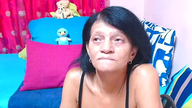 SLUTTYROXY online show from 03/25/26, 09:03