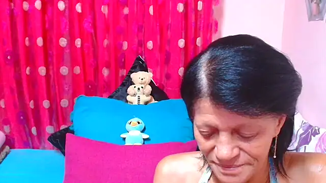 SLUTTYROXY online show from 04/12/26, 04:54