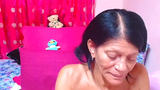 SLUTTYROXY online show from 03/19/26, 06:35