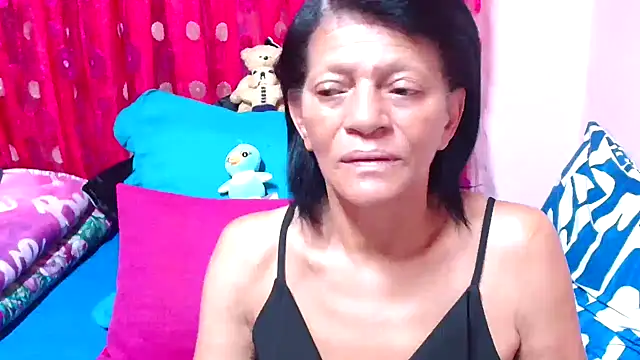 SLUTTYROXY online show from 11/15/25, 05:28