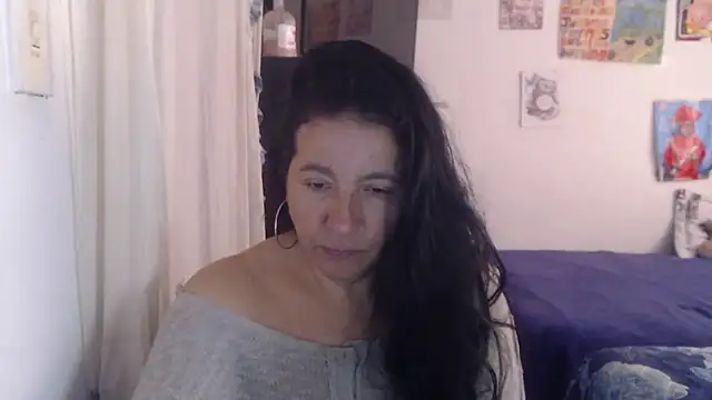 stefilove10 online show from 05/26/26, 01:42