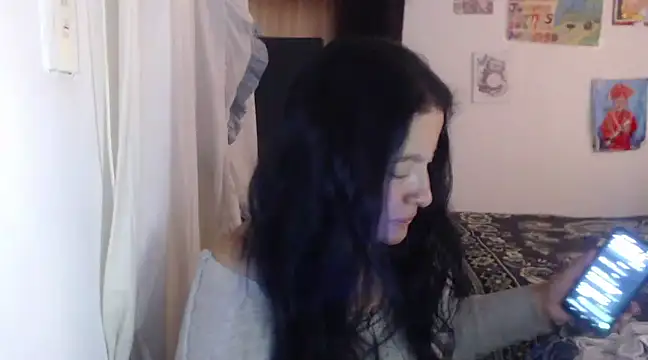 stefilove10 online show from 02/18/25, 03:20