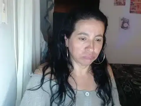 stefilove10 online show from 03/07/25, 06:00