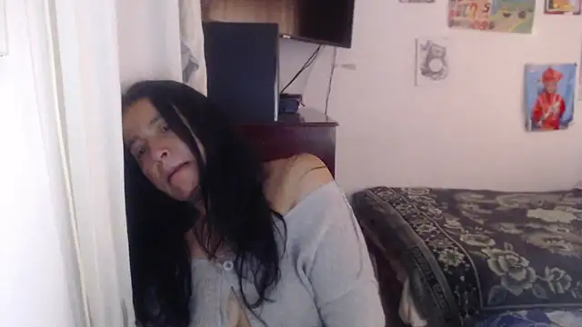 stefilove10 online show from 01/29/25, 04:52