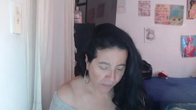 stefilove10 online show from 04/07/26, 02:08