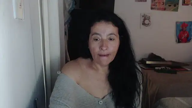 stefilove10 online show from 09/15/25, 02:39