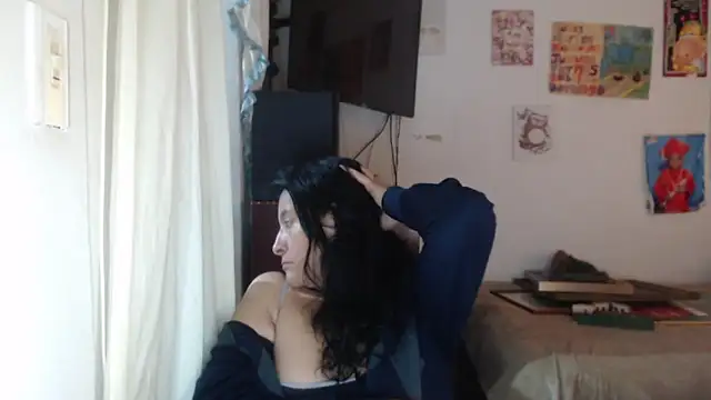 stefilove10 online show from 09/18/25, 01:47