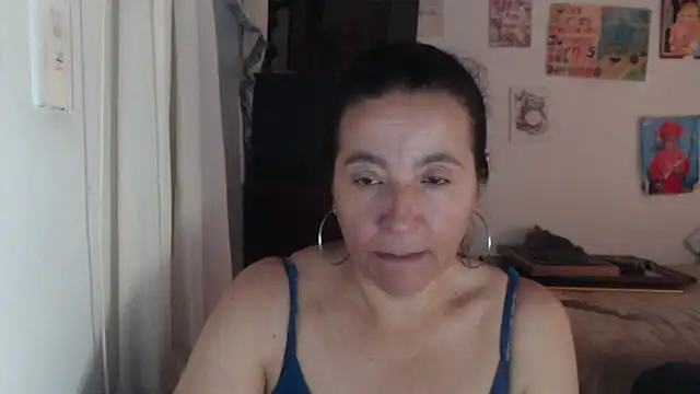 stefilove10 online show from 09/30/25, 02:56