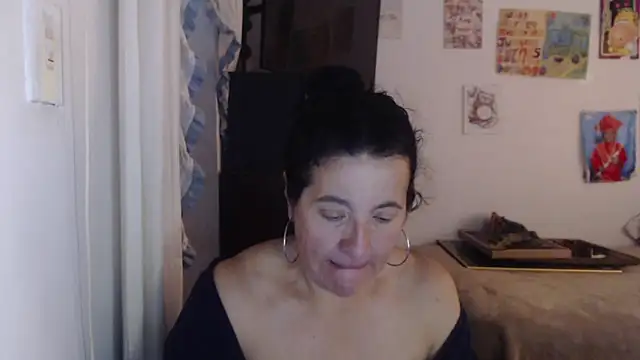 stefilove10 online show from 10/16/25, 02:47