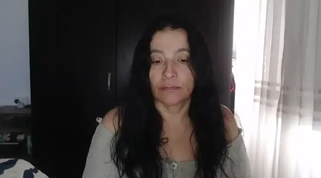 stefilove10 online show from 12/18/24, 03:00