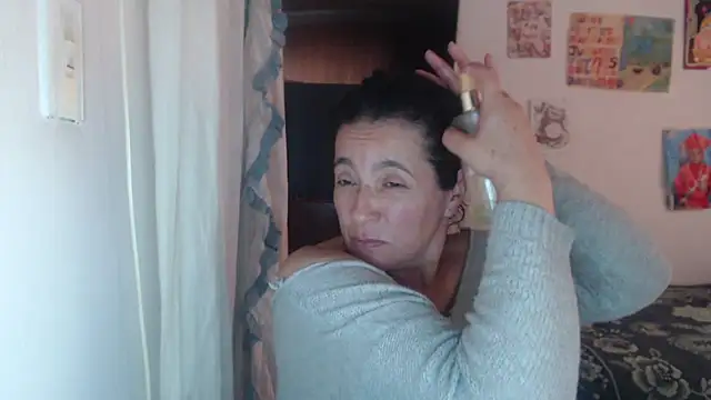 stefilove10 online show from 02/03/25, 03:17