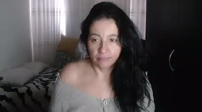 stefilove10 online show from 01/10/25, 05:34