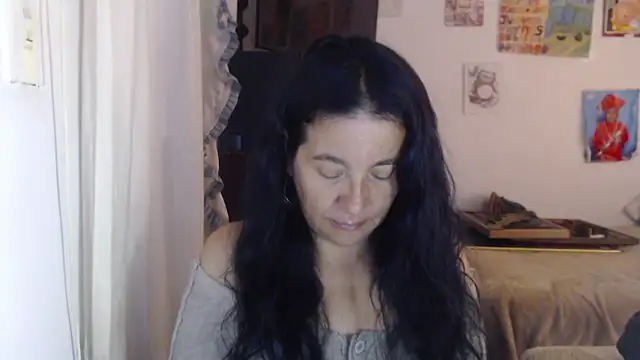 stefilove10 online show from 10/27/25, 02:18