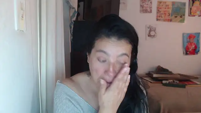 stefilove10 online show from 09/12/25, 04:07