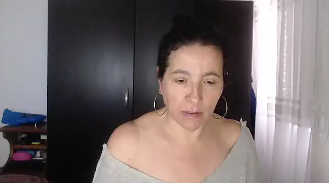 stefilove10 online show from 12/24/24, 02:12