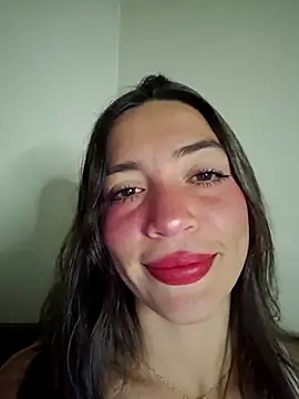 Snapshot of loveuu-bae chatting on 01/14/26, 01:31 loveuu-bae online show from 01/14/26, 01:31