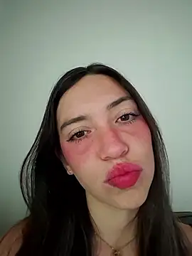 Snapshot of loveuu-bae chatting on 01/11/26, 09:55 loveuu-bae online show from 01/11/26, 09:55