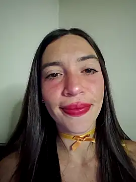 loveuu-bae online show from 10/31/25, 01:13