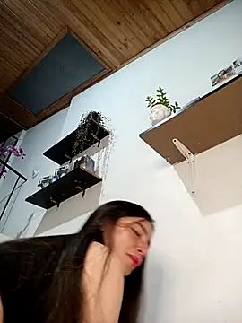 Snapshot of loveuu-bae chatting on 02/20/25, 12:08 loveuu-bae online show from 02/20/25, 12:08