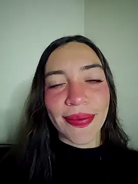 Snapshot of loveuu-bae chatting on 01/16/26, 11:09 loveuu-bae online show from 01/16/26, 11:09