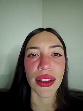 Snapshot of loveuu-bae chatting on 03/04/26, 02:30 loveuu-bae online show from 03/04/26, 02:30