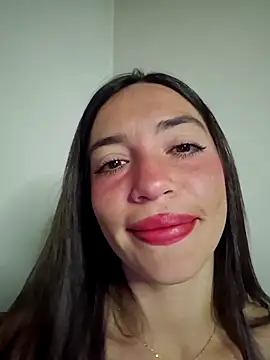 loveuu-bae online show from 12/14/25, 11:21