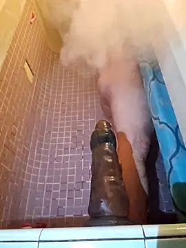 UncutHammer69 online show from 11/25/25, 04:57