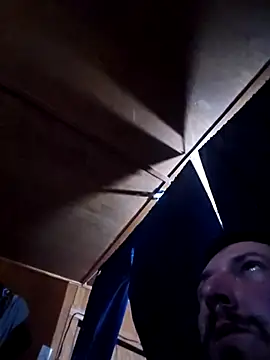 UncutHammer69 online show from 02/25/26, 07:58