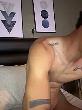 RetainedHound online show from 12/18/25, 12:16