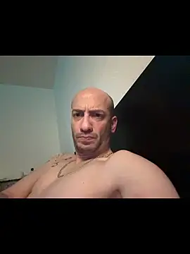 Snapshot of YOUR-Alpha chatting on 12/01/25, 02:12 YOUR-Alpha online show from 12/01/25, 02:12