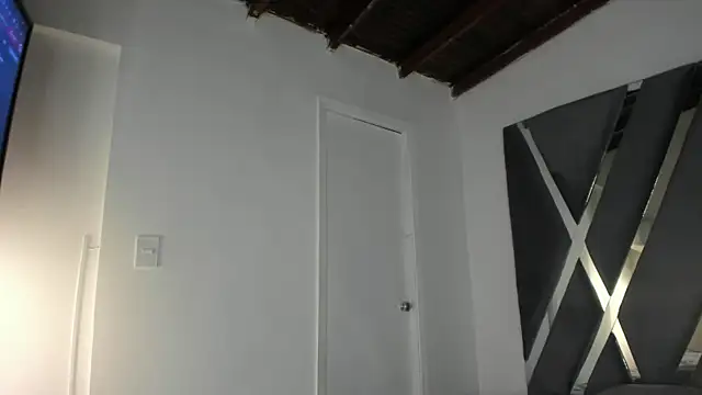 moonsweet1 online show from 04/23/26, 06:42