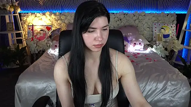 EmilyCandyy online show from 03/17/26, 06:49