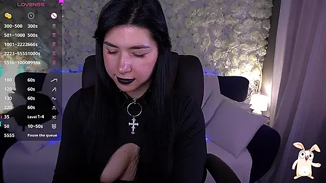 EmilyCandyy online show from 05/28/26, 06:21