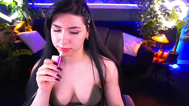 Snapshot of EmilyCandyy chatting on 03/14/25, 06:53 EmilyCandyy online show from 03/14/25, 06:53