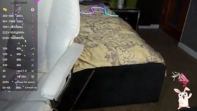 EmilyCandyy online show from 04/11/26, 07:45
