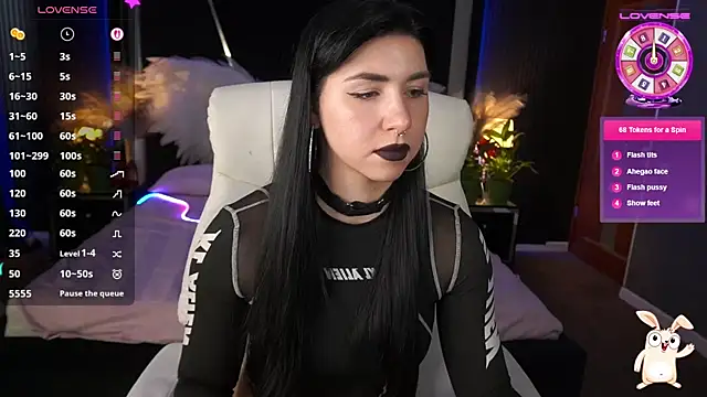 EmilyCandyy online show from 05/26/26, 07:06