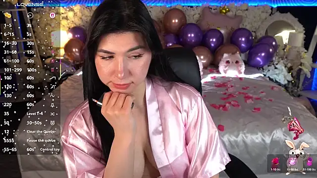 EmilyCandyy online show from 02/10/26, 07:07