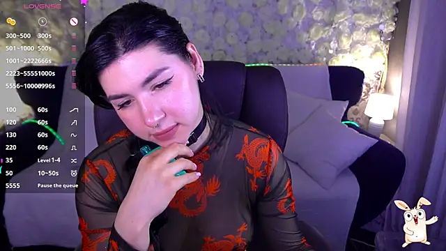 Snapshot of EmilyCandyy chatting on 06/05/26, 06:52 EmilyCandyy online show from 06/05/26, 06:52