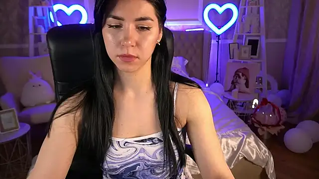 Snapshot of EmilyCandyy chatting on 03/03/25, 07:03 EmilyCandyy online show from 03/03/25, 07:03